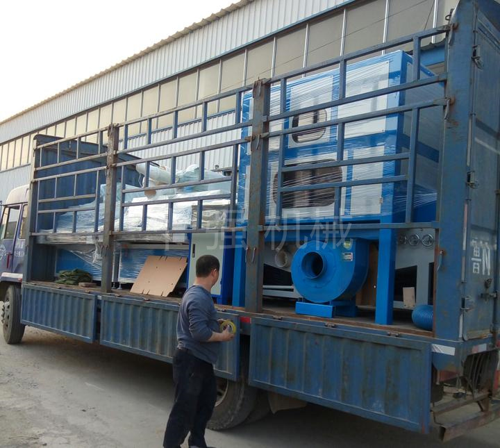全主動噴涂機(jī)